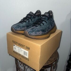 Adidas Yeezy Boost 380
